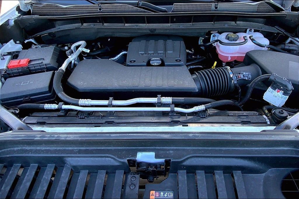 New 2024 GMC Sierra 1500 Elevation 4D Crew Cab