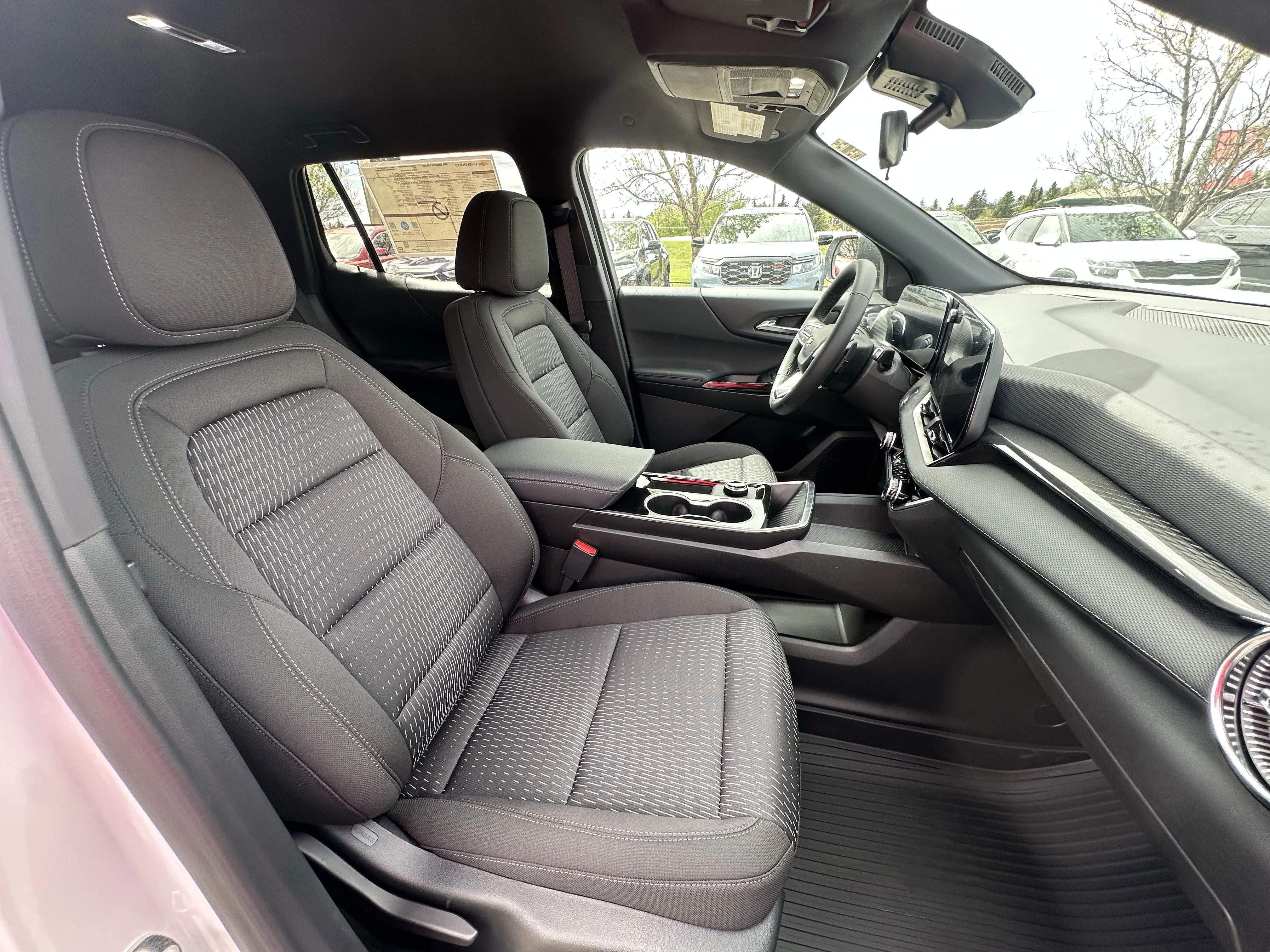 New 2026 Summit White Chevrolet AWD LT image 19