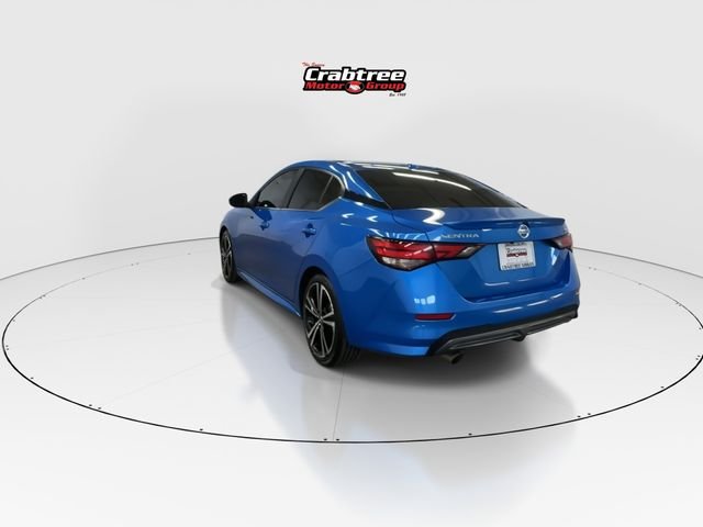 Used 2022 Blue Nissan SR image 6