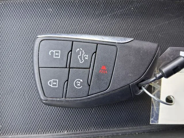 Used 2025 Black GMC SLT image 15