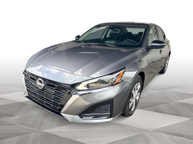 2025 Nissan Altima S