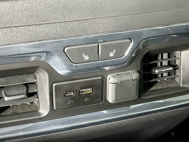 Used 2019 SUMMIT WHITE GMC AT4 image 26