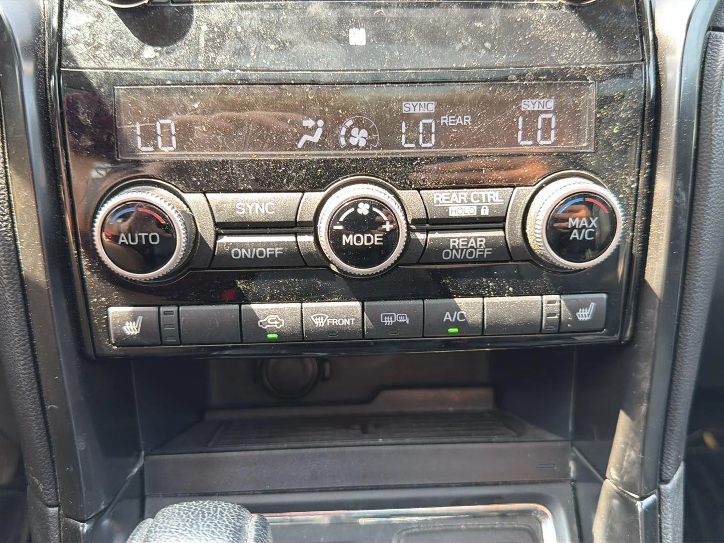 Used 2022 Autumn Green Metallic Subaru Onyx Edition image 4