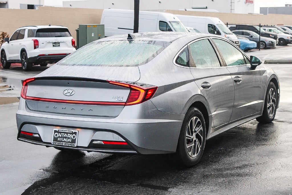 Certified Used 2023 Silver Hyundai Blue image 10