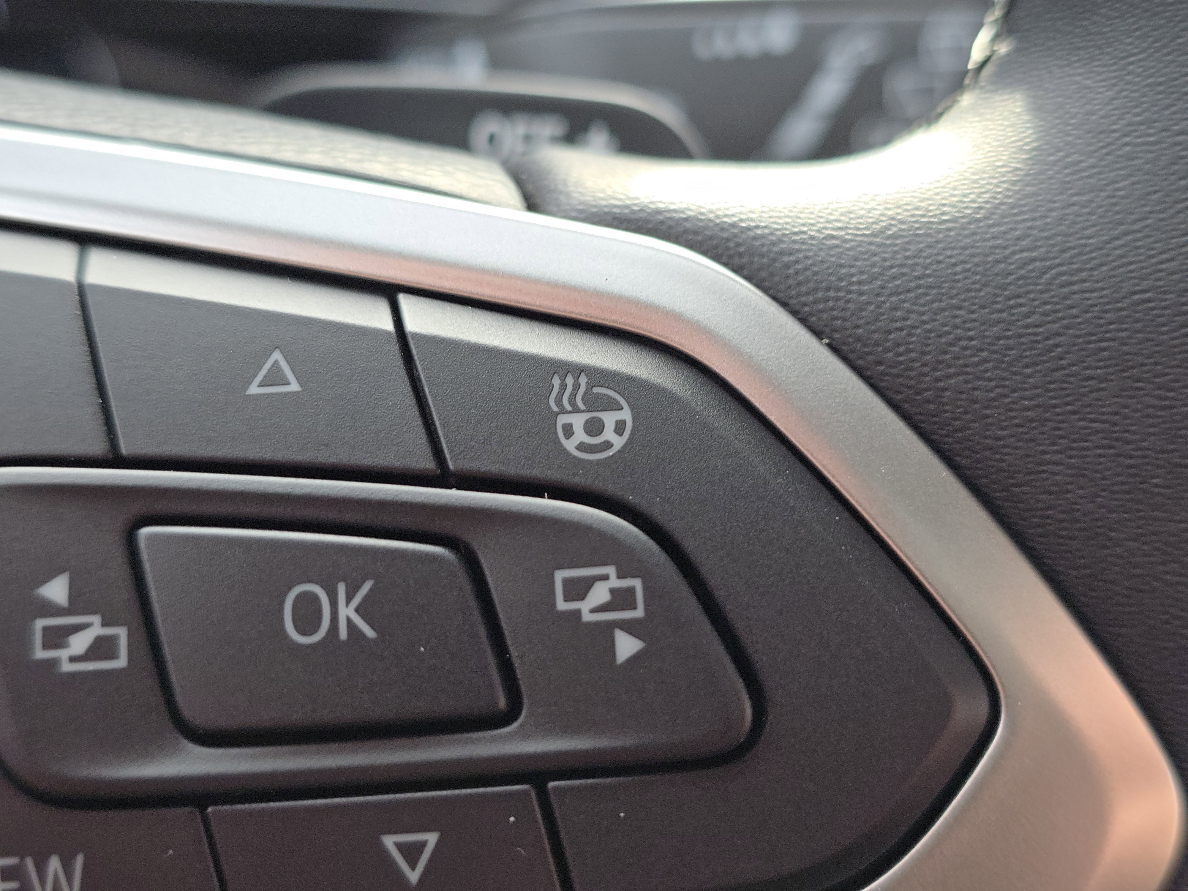 New 2026 Pure Gray Volkswagen 2.0T Peak Edition image 11