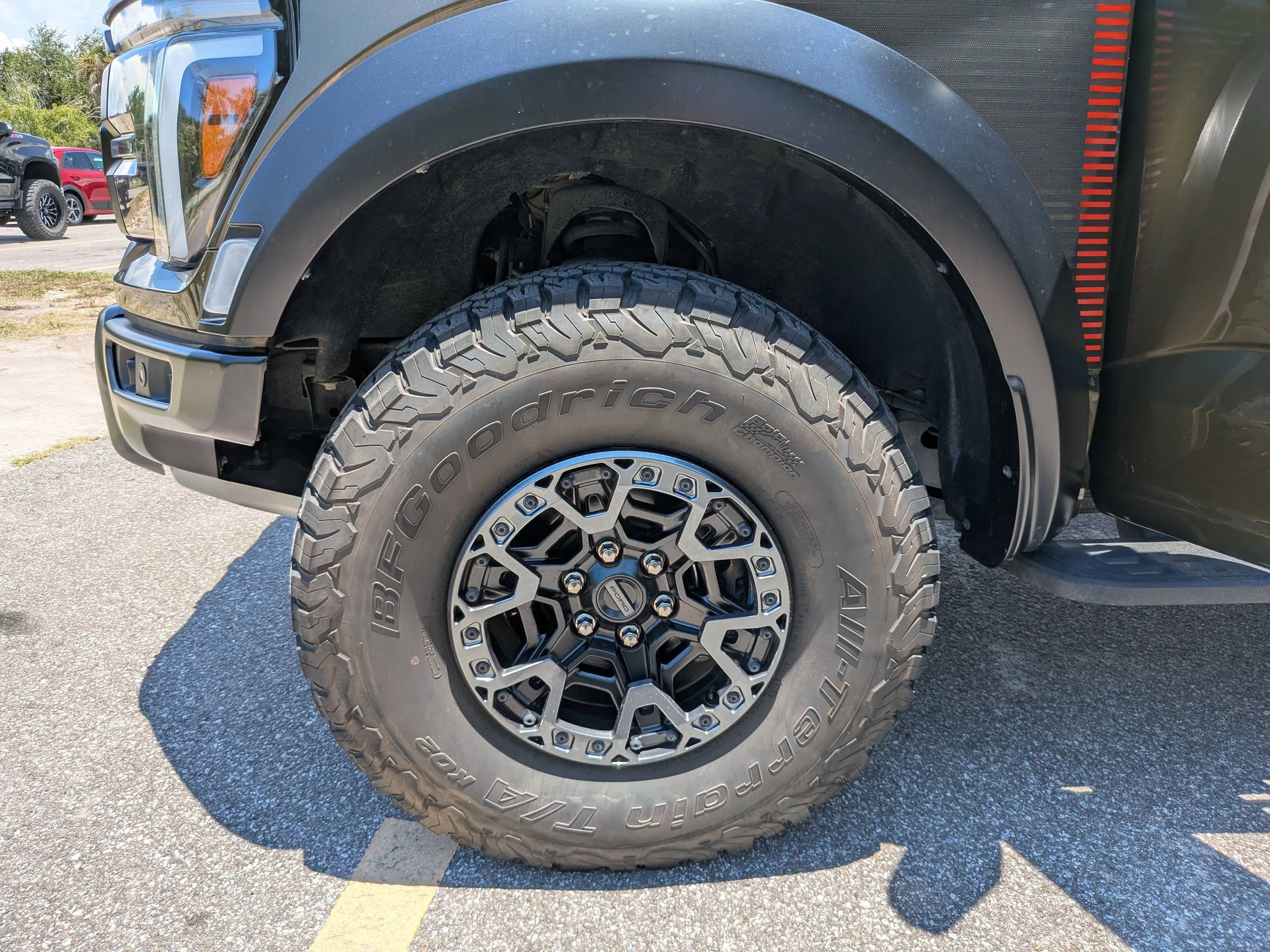 Certified Used 2024 Green Ford Raptor image 39