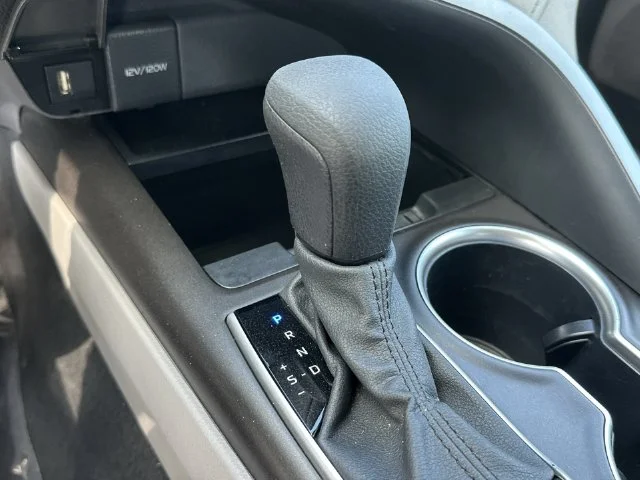 2024 Toyota Camry LE - Photo 20