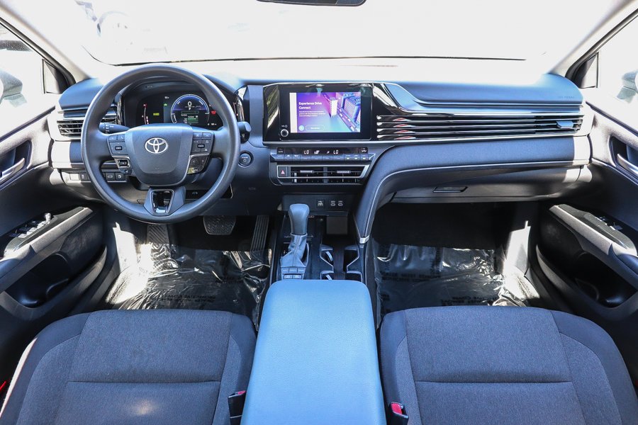 Certified Used 2025  Toyota LE image 13