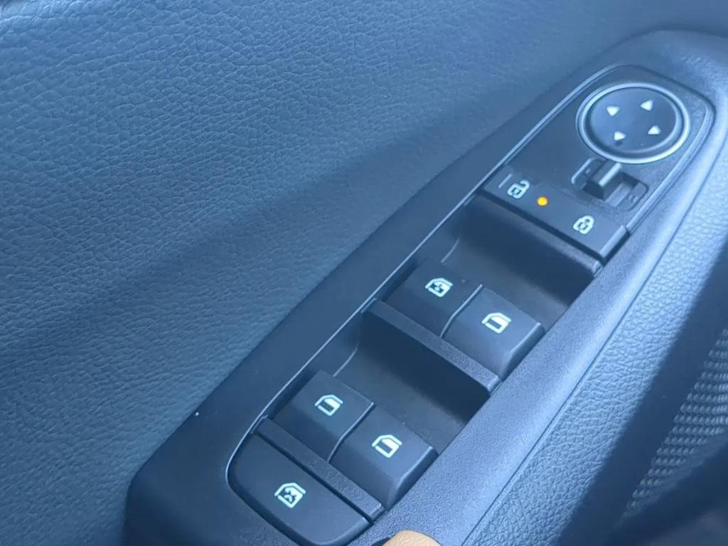 2026 Kia Seltos EX - Photo 28