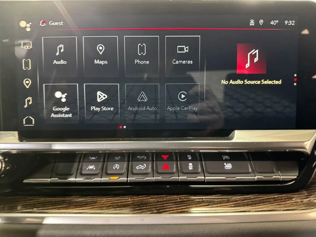New 2026 Onyx Black GMC Elevation image 13