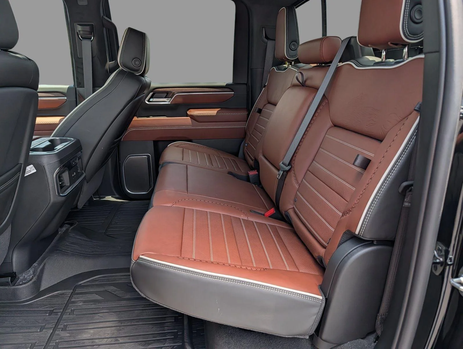 New 2026 Onyx Black GMC Denali Ultimate image 33