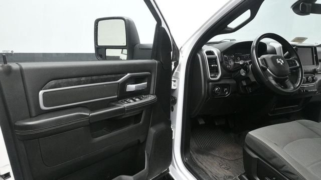 Used 2024 White Ram Big Horn image 18