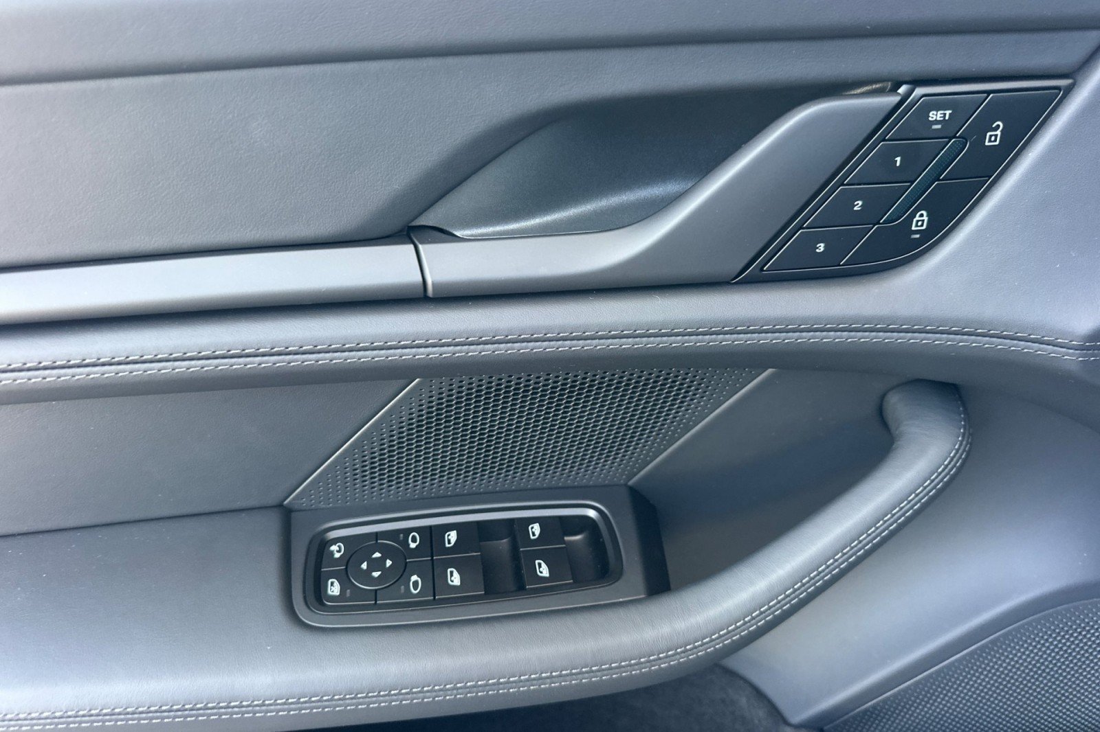 New 2026 Ice Grey Metallic Porsche Black Edition image 12