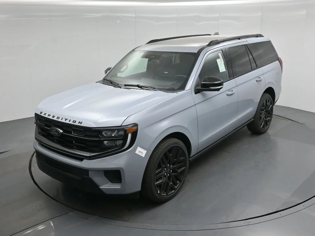 New 2026 Glacier Gray Metallic Tri-Coat Ford Platinum image 37