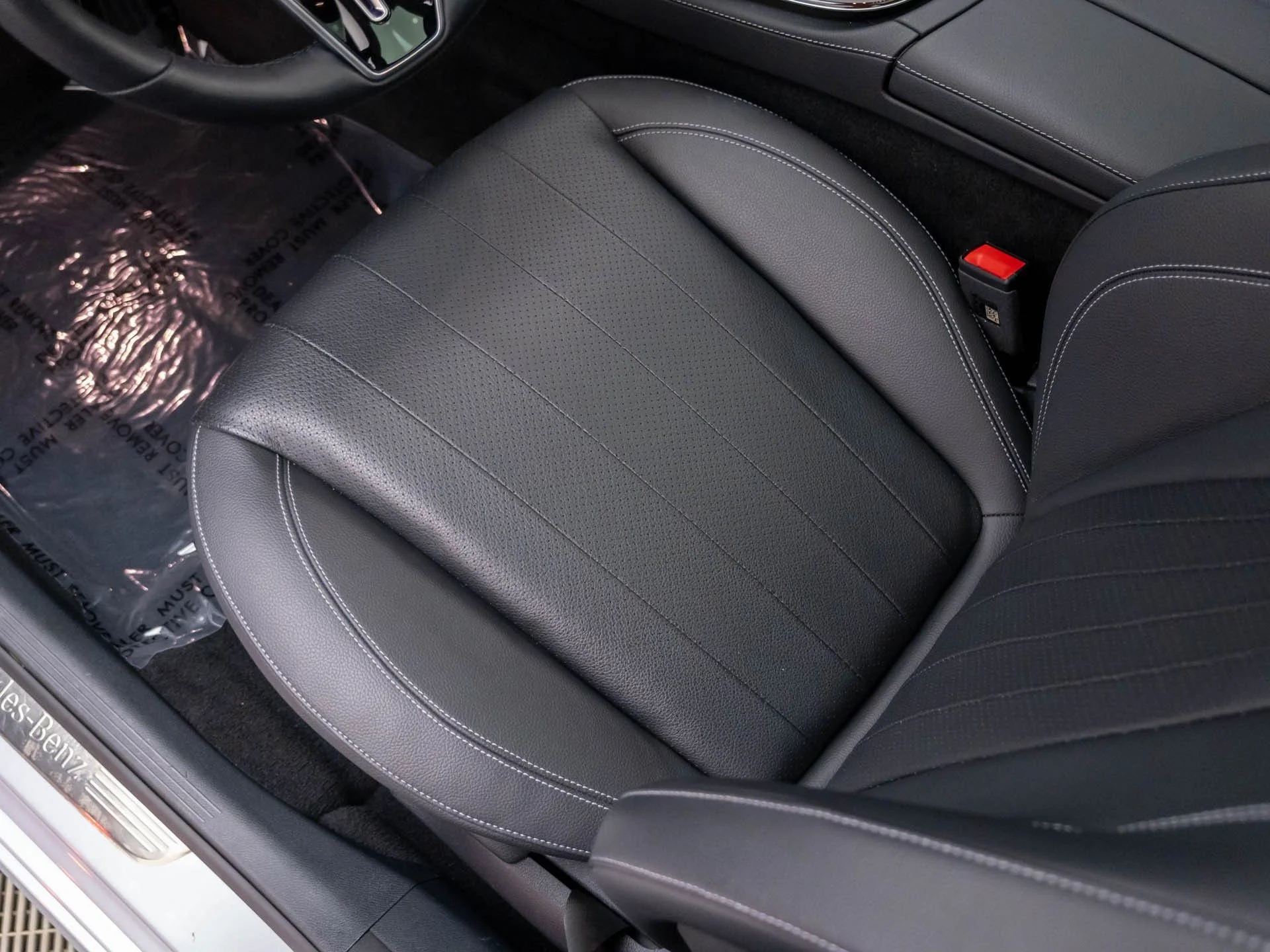 Used 2023 Silver Mercedes-Benz E 450 image 13