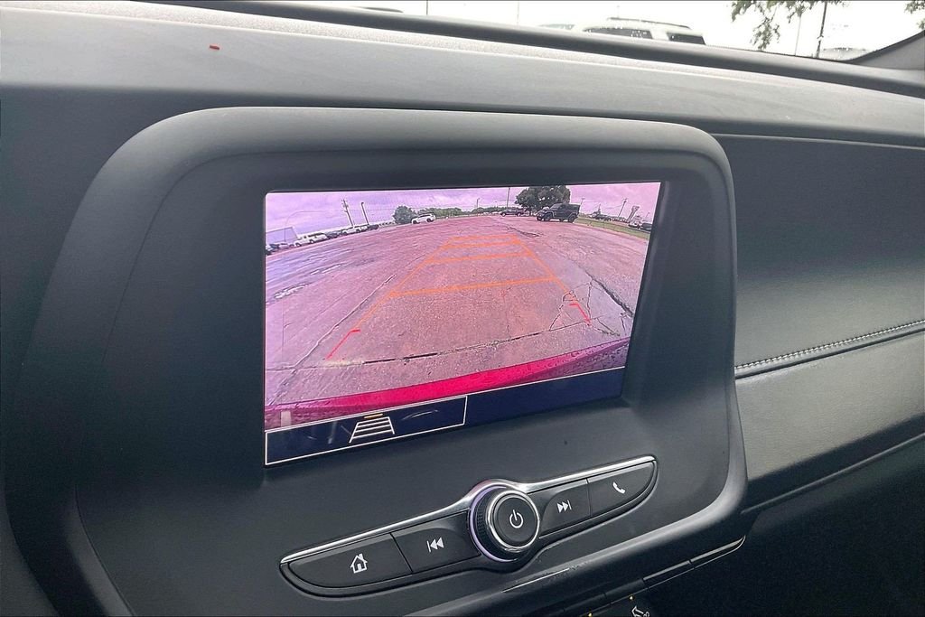 Used 2021 Red Chevrolet 1LT image 11