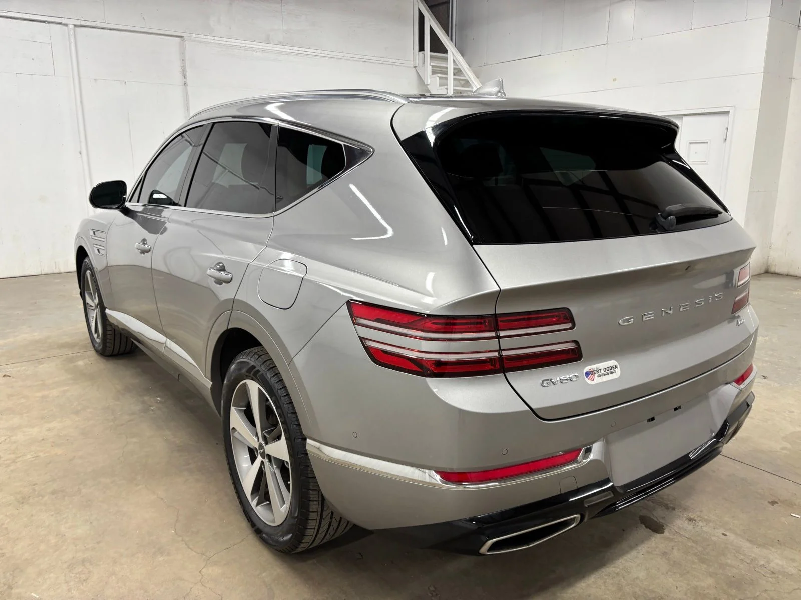 Used 2023 Silver Genesis 2.5T image 6