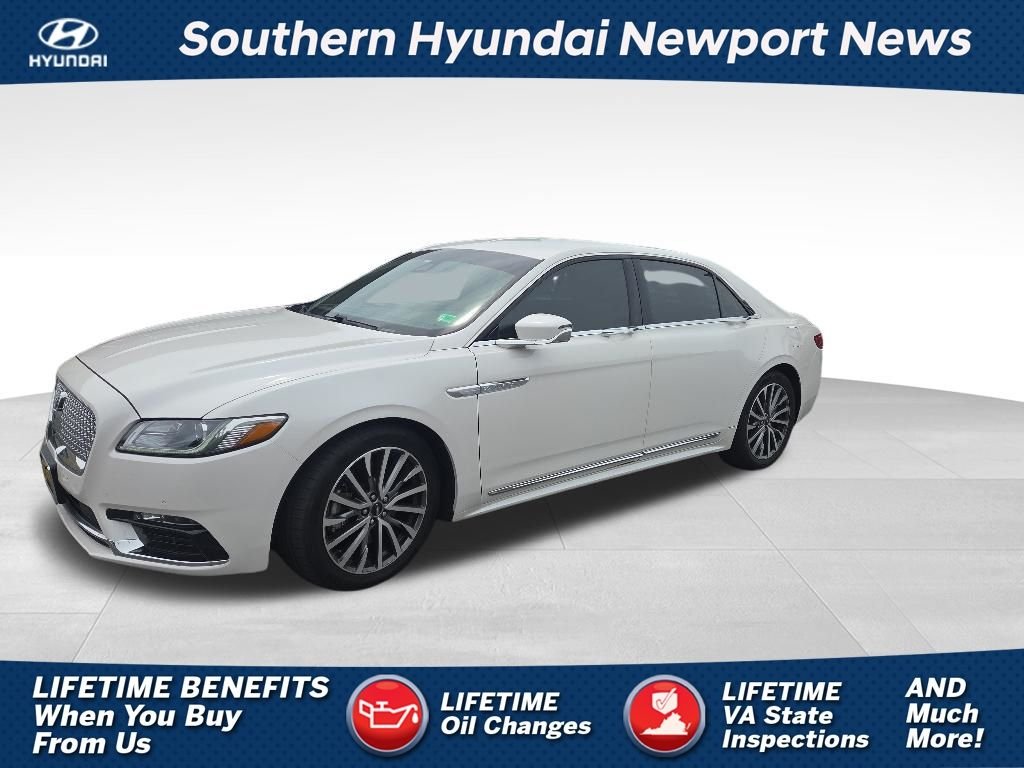 2017 Lincoln Continental Select