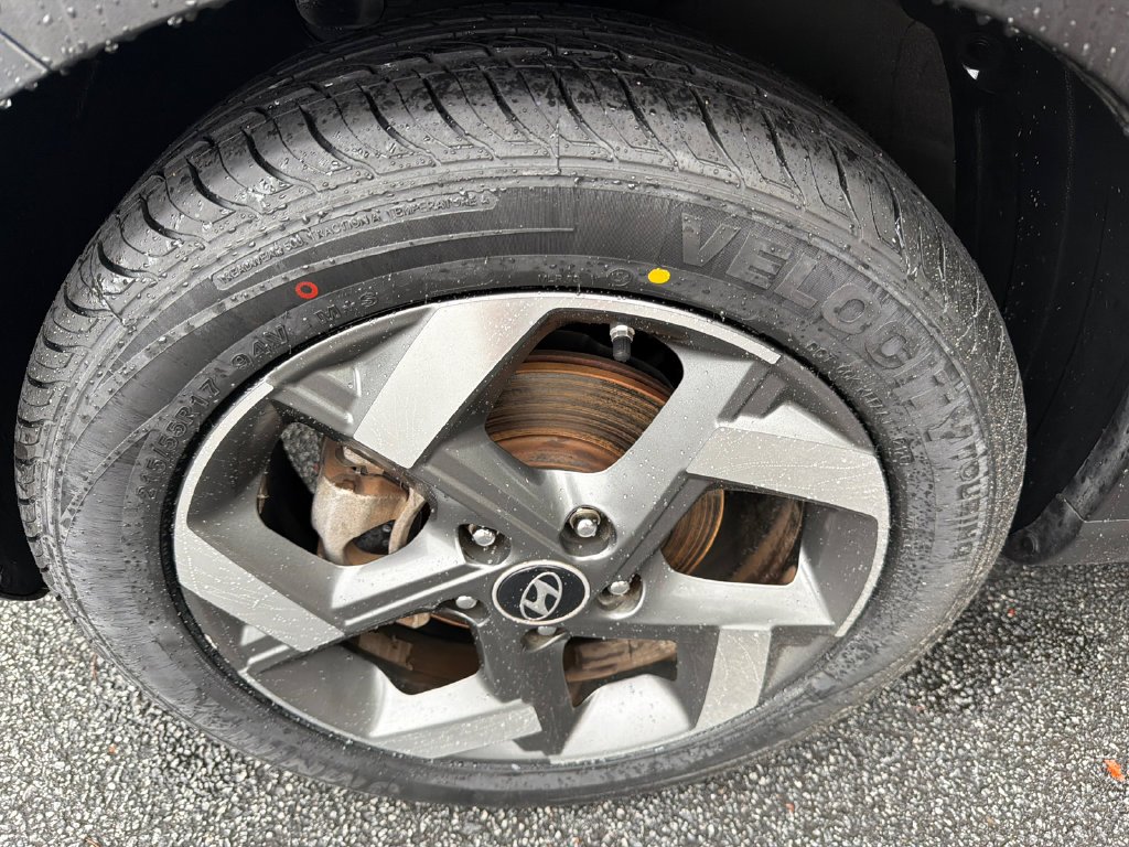 2022 Hyundai Venue SEL - Photo 11