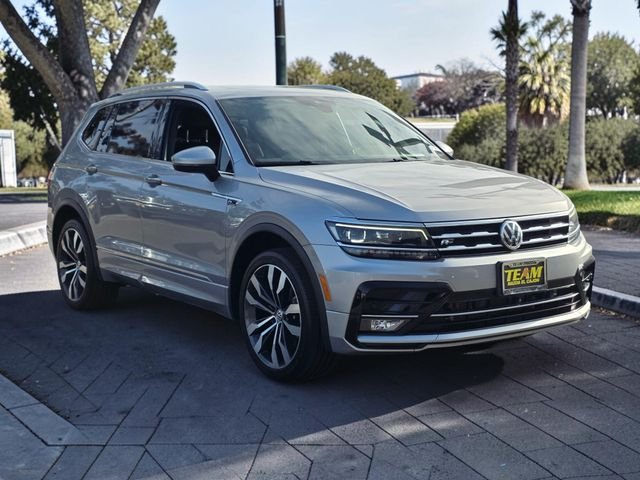Used 2020 Silver Volkswagen 2.0T SEL Premium R-Line image 4