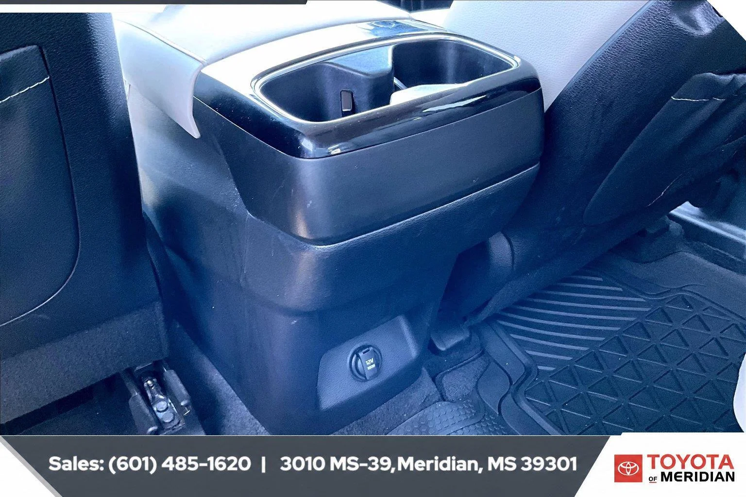 Used 2021 Ebony Black Kia EX image 25