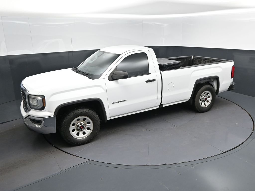 Used 2016 White GMC Base image 26