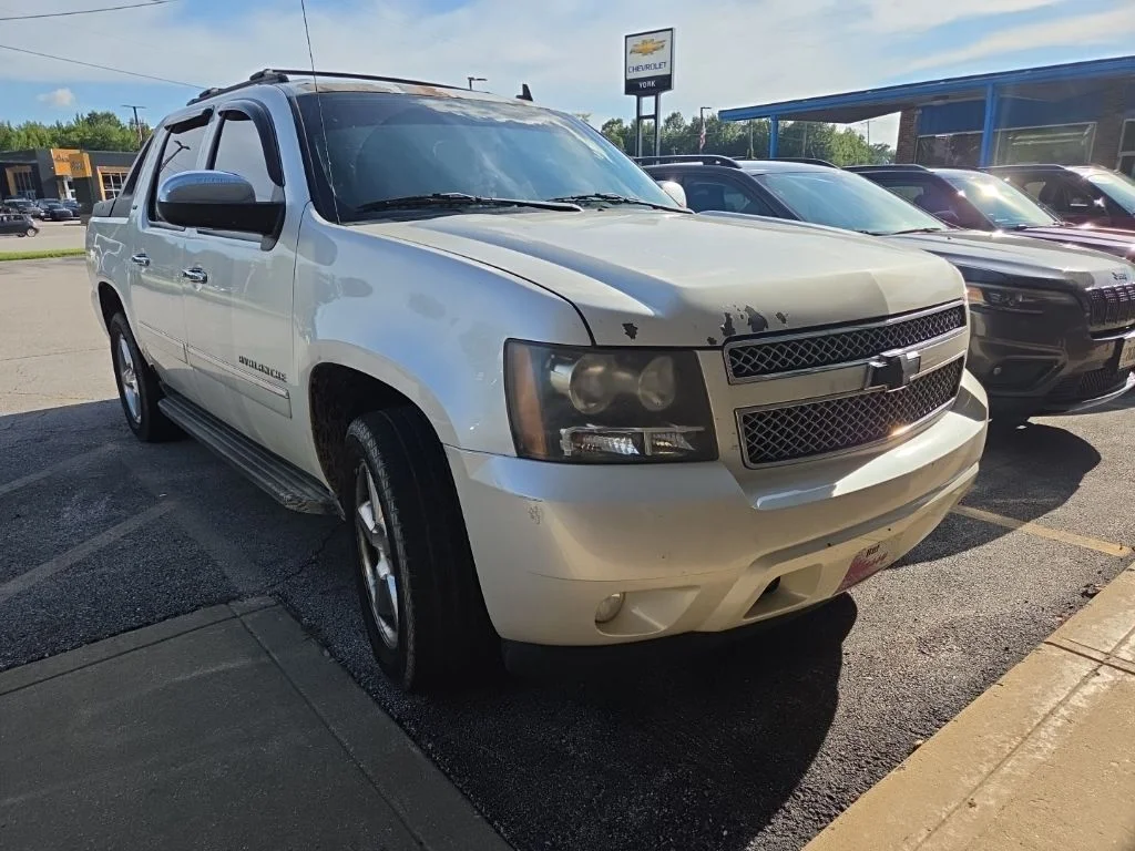 Used 2011 Chevrolet Avalanche LTZ with VIN 3GNTKGE36BG383807 for sale in Brazil, IN