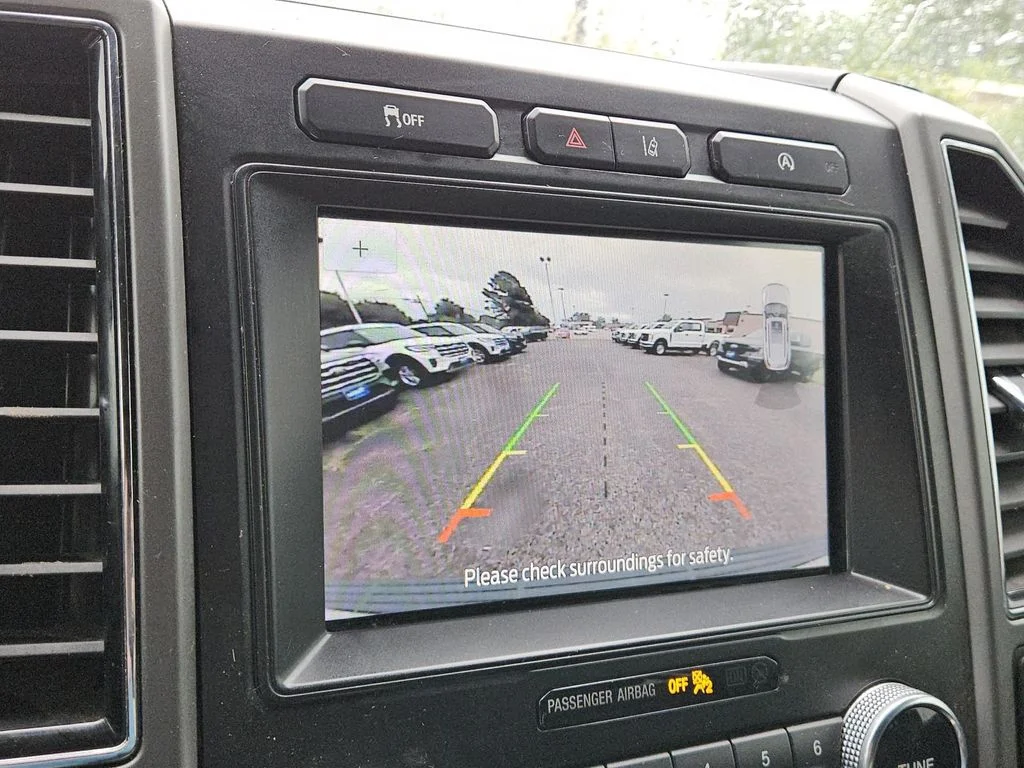 Used 2021 White Metallic Ford XLT image 20