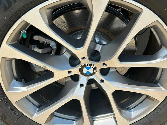 Certified Used 2025 Skyscraper Grey Metallic BMW xDrive40i image 33