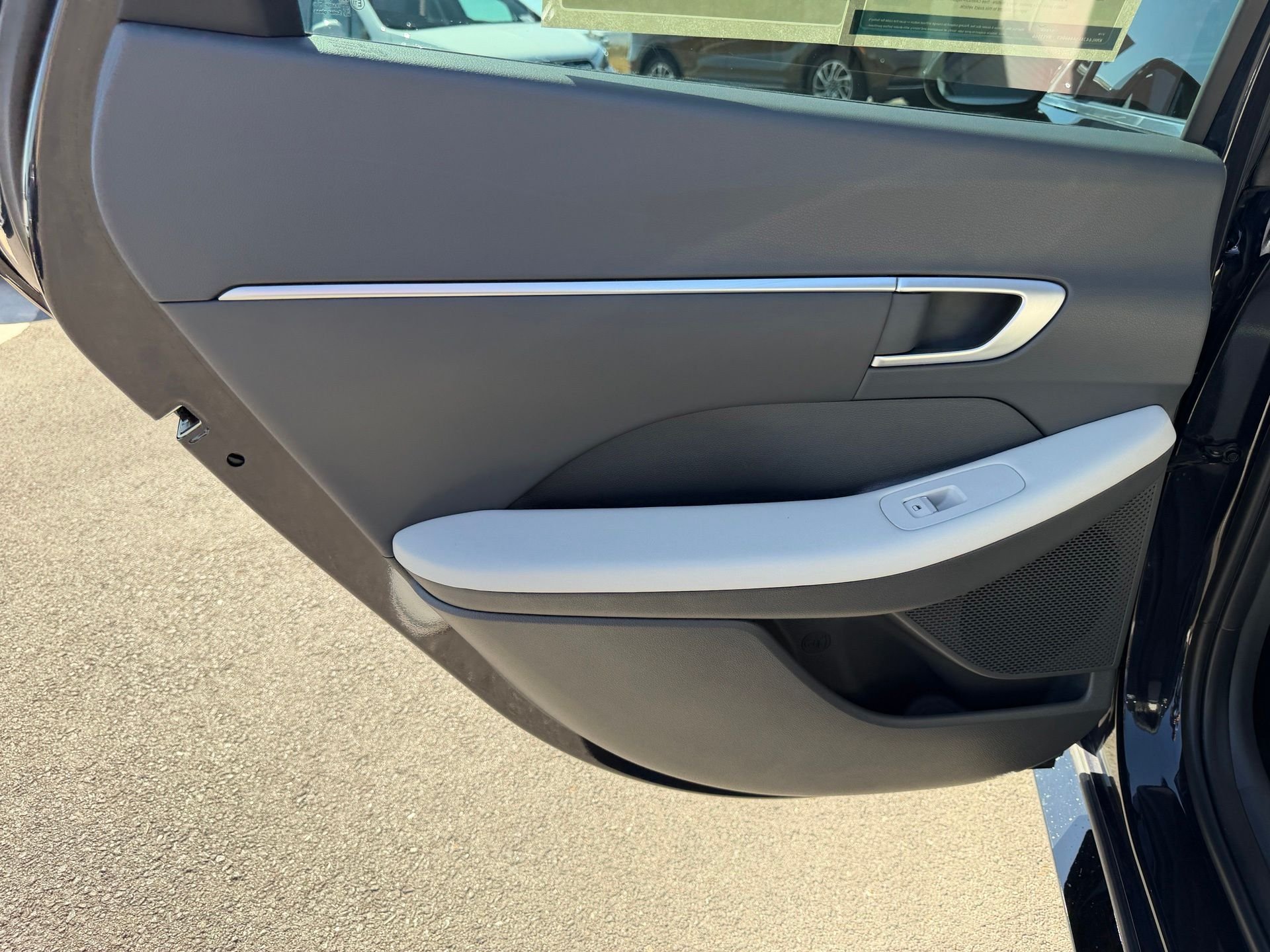 Certified Used 2025 Blue Hyundai SEL image 35