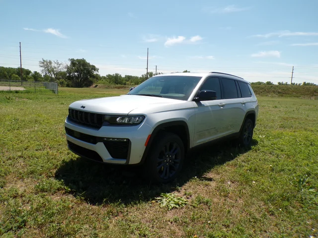 2026 Jeep Grand Cherokee L 85th Anniversary Edition