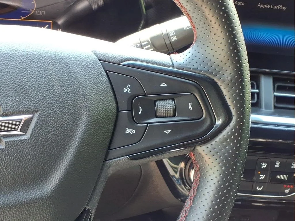Used 2025 Red Chevrolet 2RS image 12