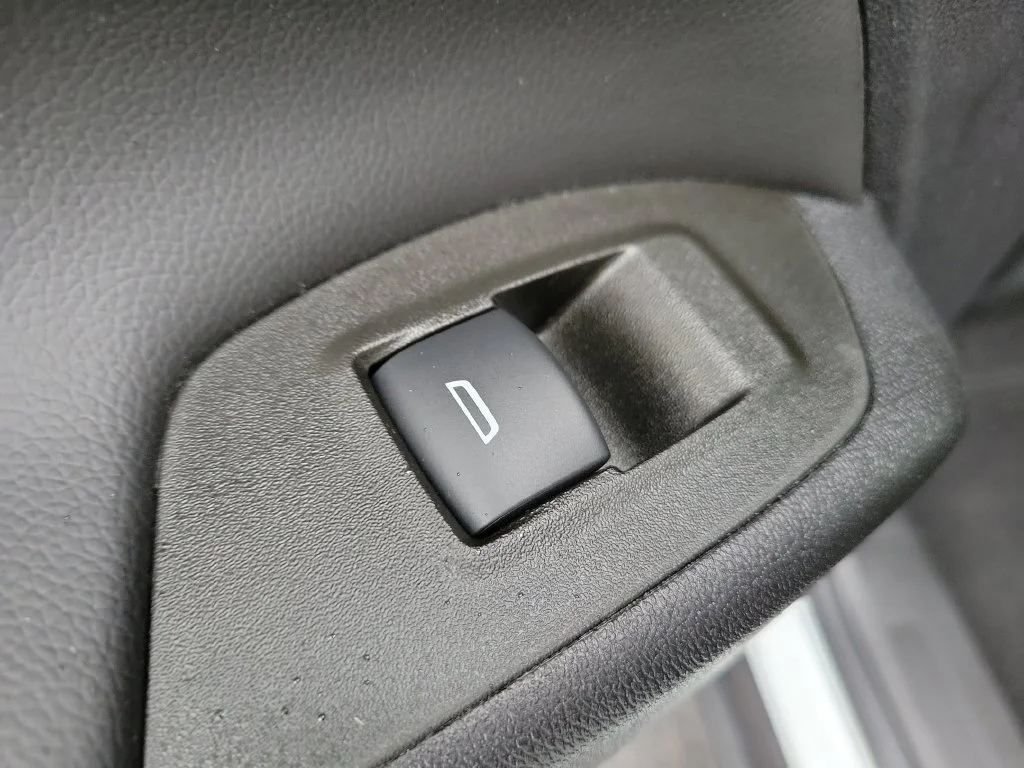 Used 2024 Summit White Chevrolet LT image 20