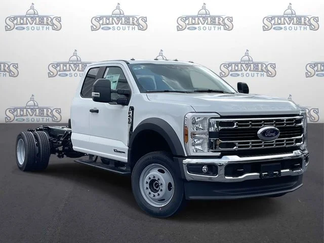 2026 Ford F-450 XL 4x4 SuperCab 192-In DRW's photo