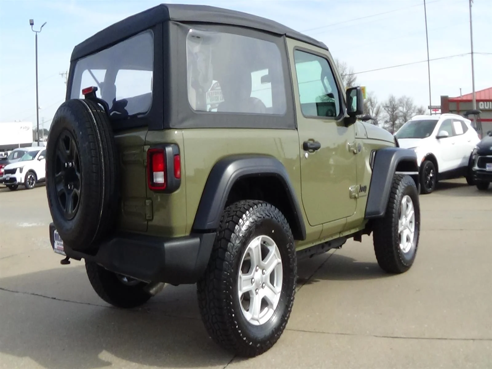 Certified Used 2025  Jeep Sport image 6
