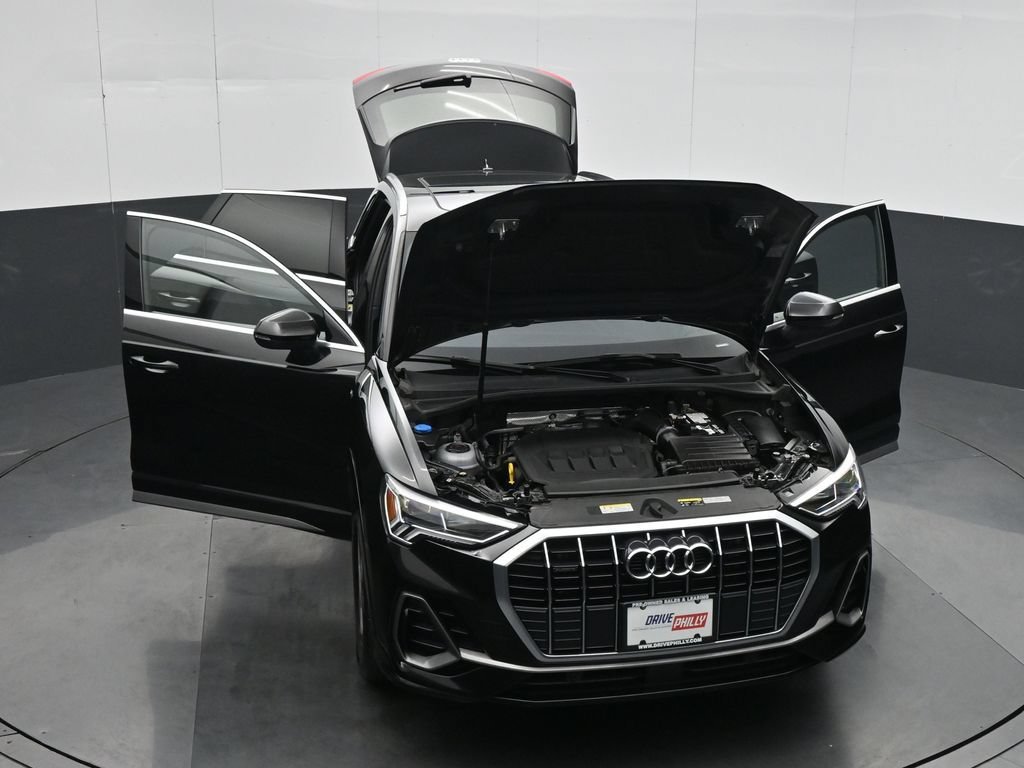 Used 2025 Black Audi Premium image 35
