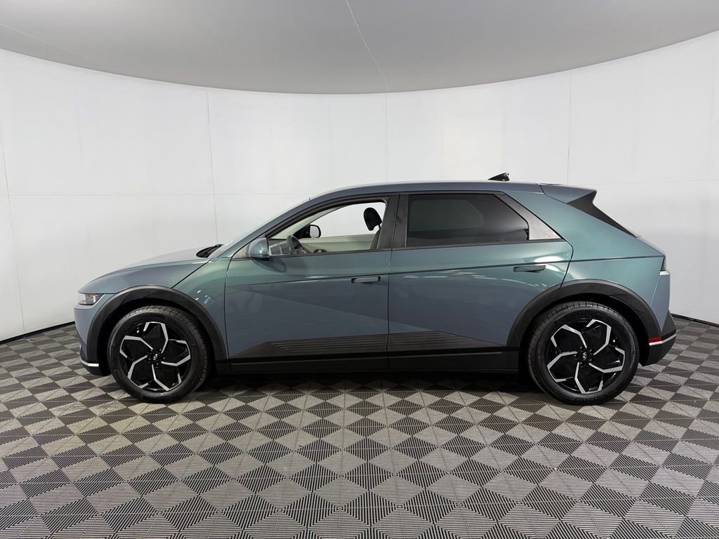 Used 2024 Green Hyundai SEL image 10
