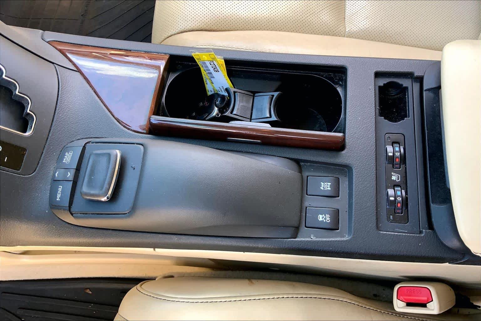 Used 2015 Satin Cashmere Metallic Lexus  image 35