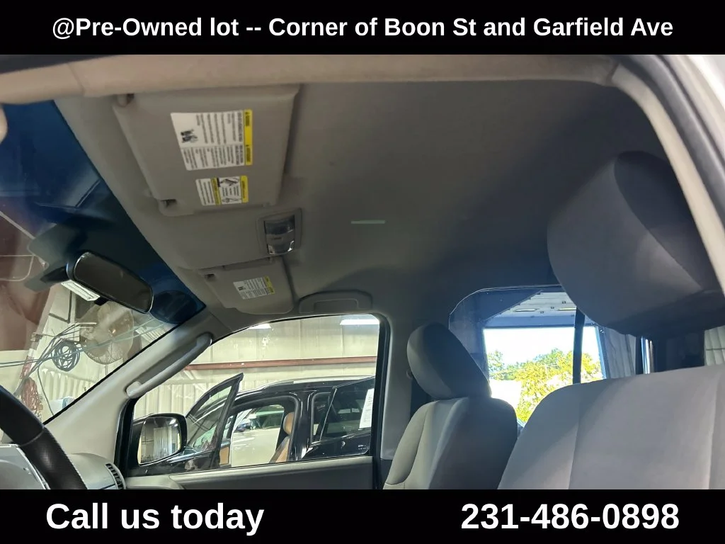 Used 2012 Silver Nissan S image 13
