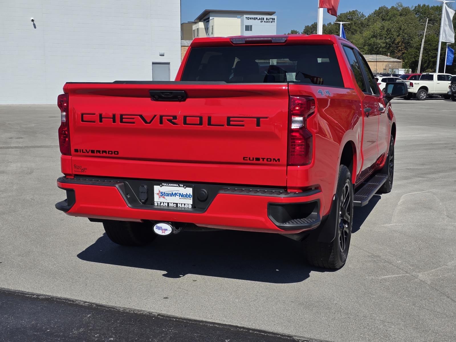 2024 Chevrolet Silverado 1500 Custom - Photo 7