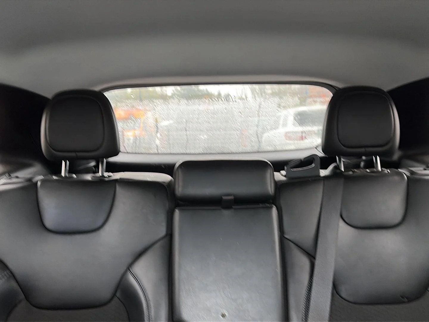 Used 2019 Granite Crystal Metallic Clearcoat Jeep Latitude Plus image 12