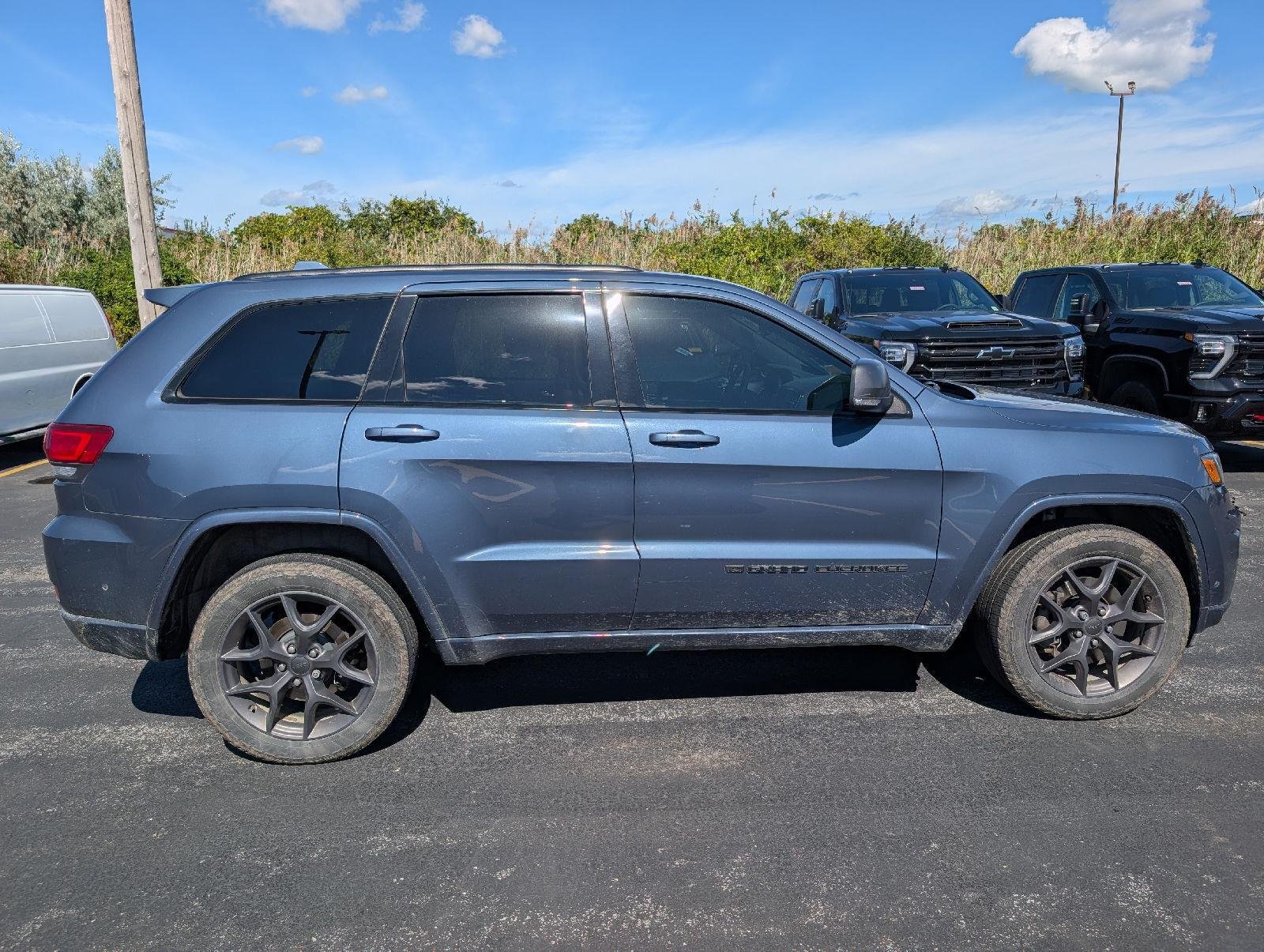 Used 2021 Slate Blue Pearlcoat Jeep 80th Anniversary image 9