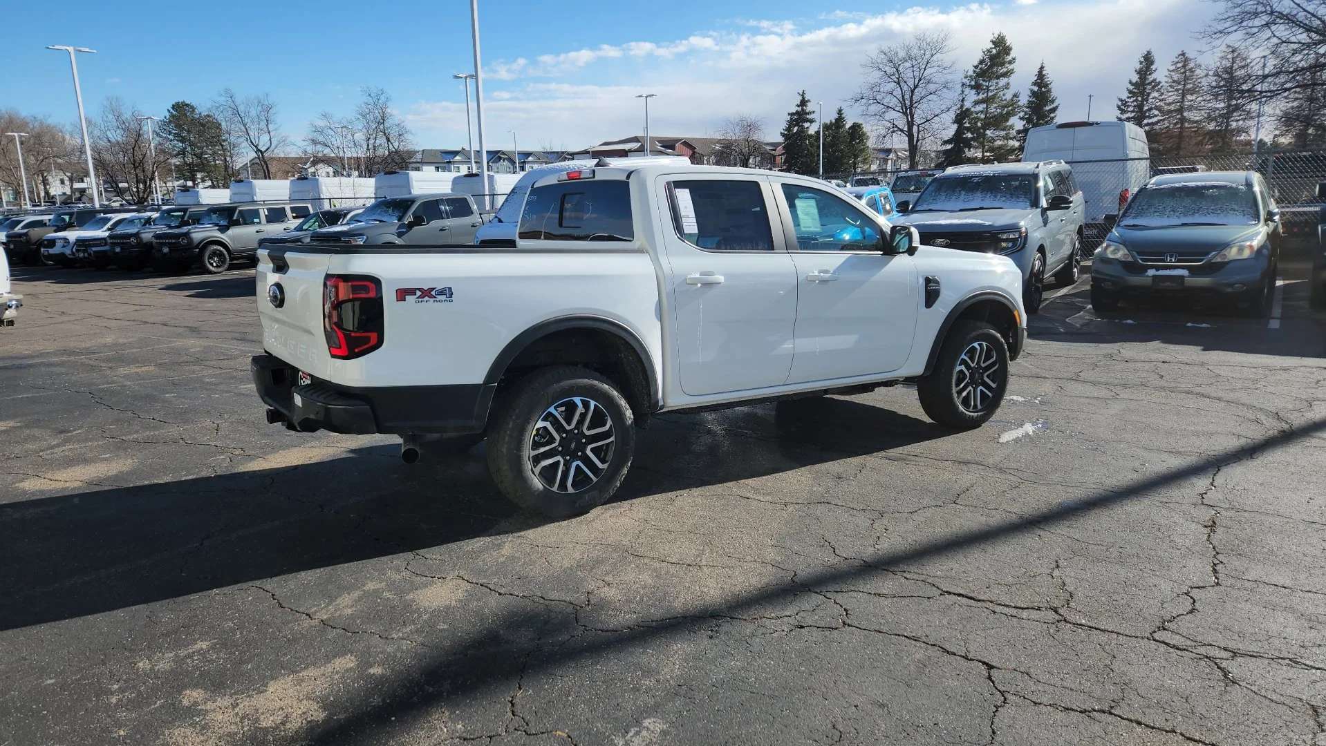 New 2025 Oxford White Ford LARIAT image 15