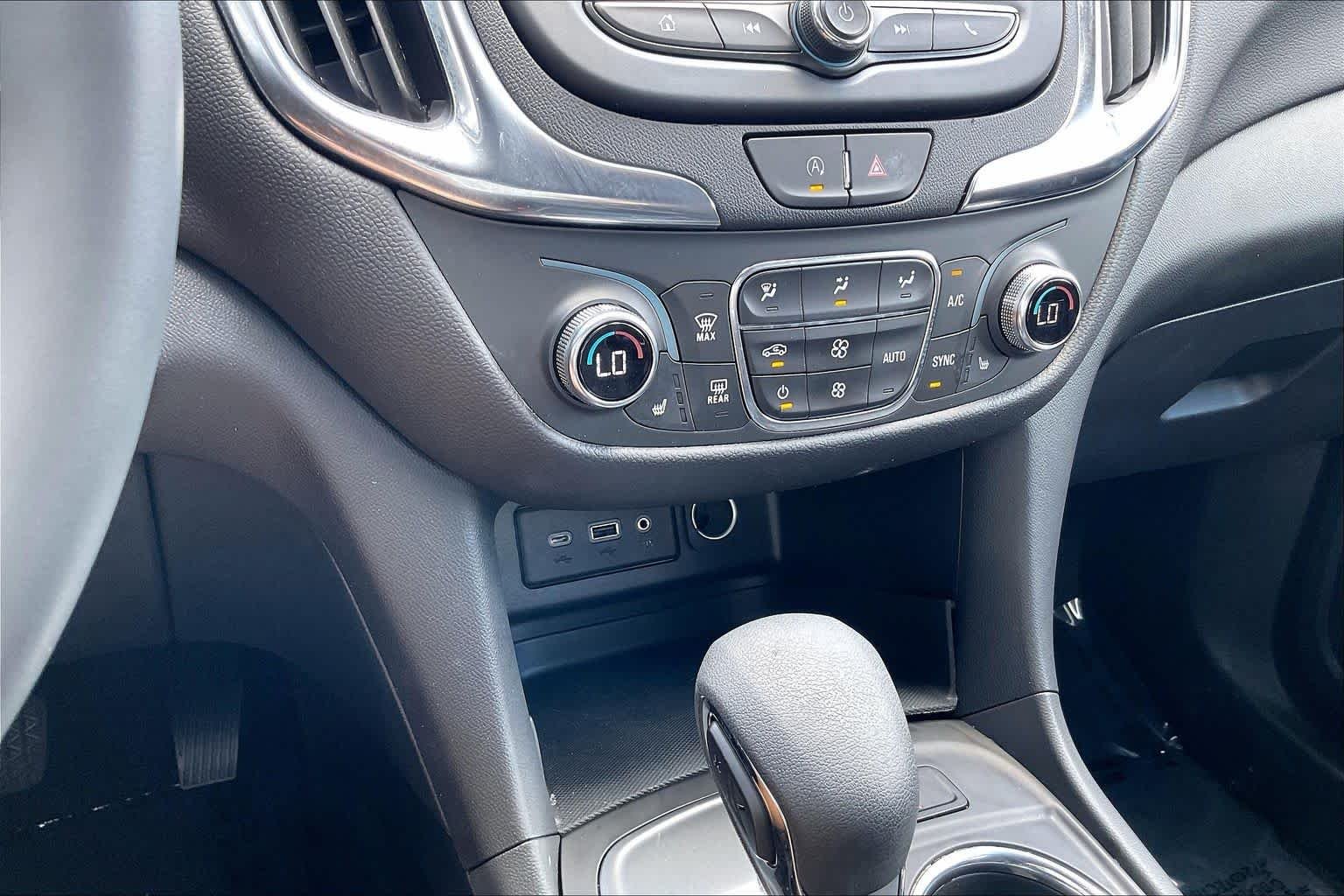 2023 Chevrolet Equinox LT - Photo 31