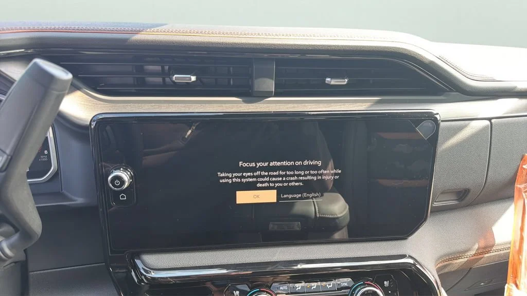 New 2026 Sterling Metallic GMC AT4 image 9