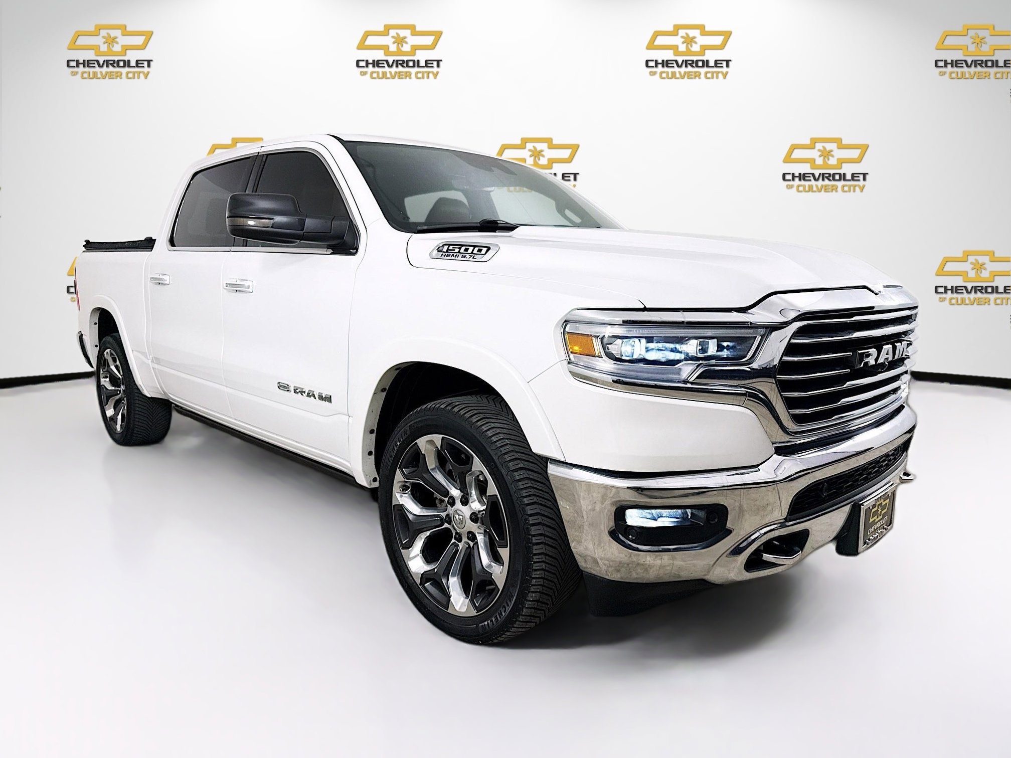 2019 RAM 1500 Longhorn 4x4 Crew Cab 5'7's photo