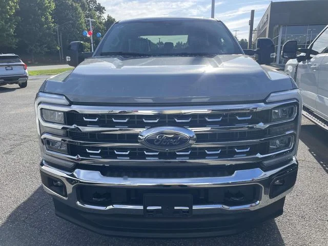 New 2026 Glacier Gray Metallic Tri-Coat Ford F-250® Lariat® image 2