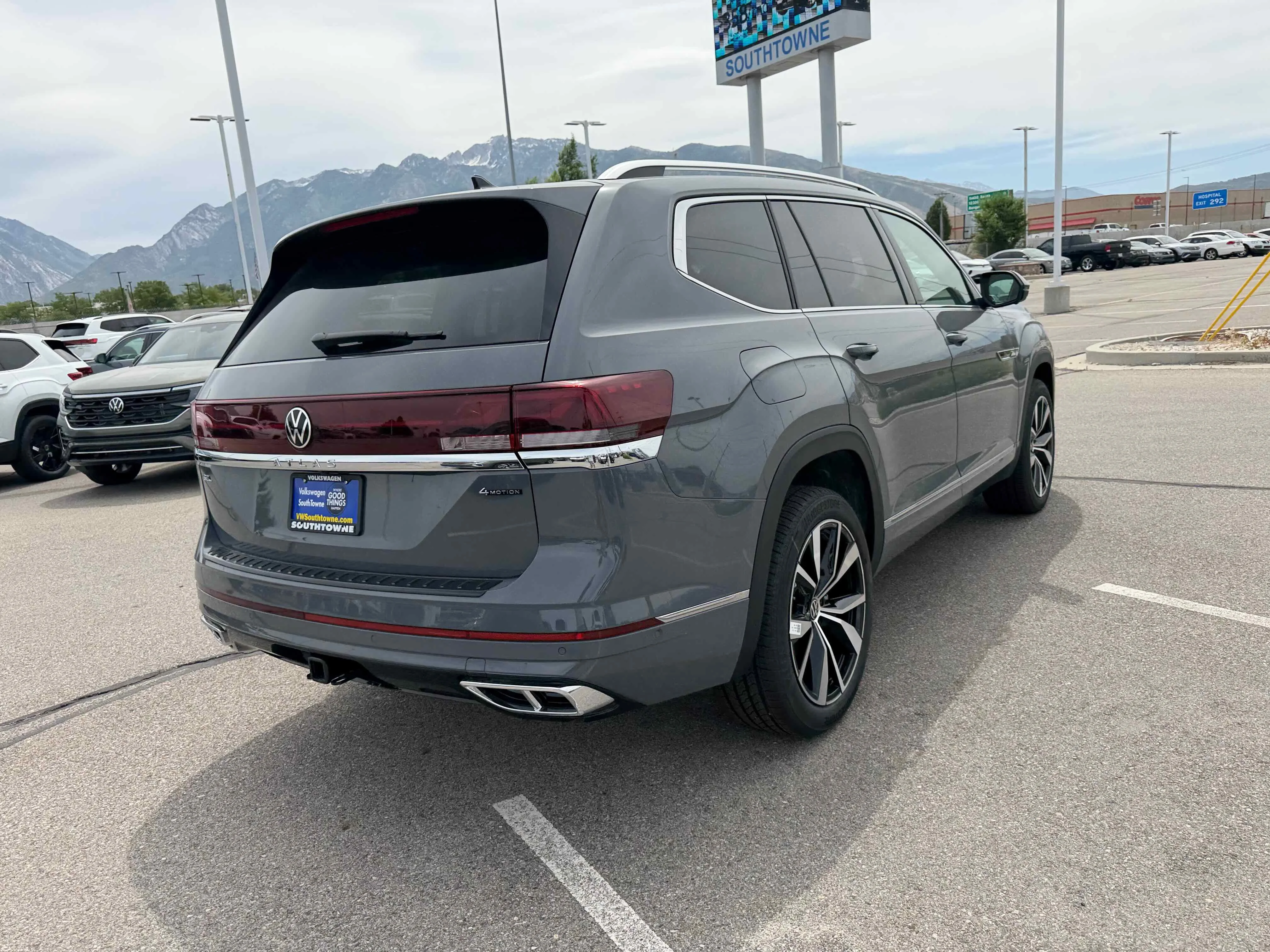 New 2026 Gray Volkswagen 2.0T SEL Premium R-Line image 7