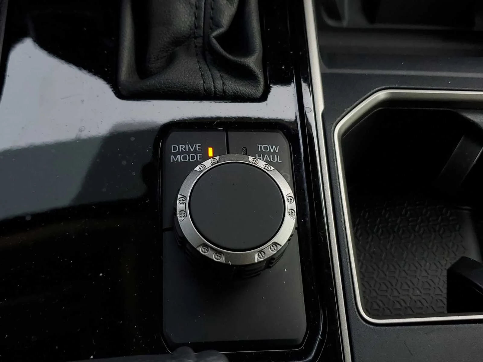 Used 2024 Magnetic Gray Metallic Toyota SR5 image 28
