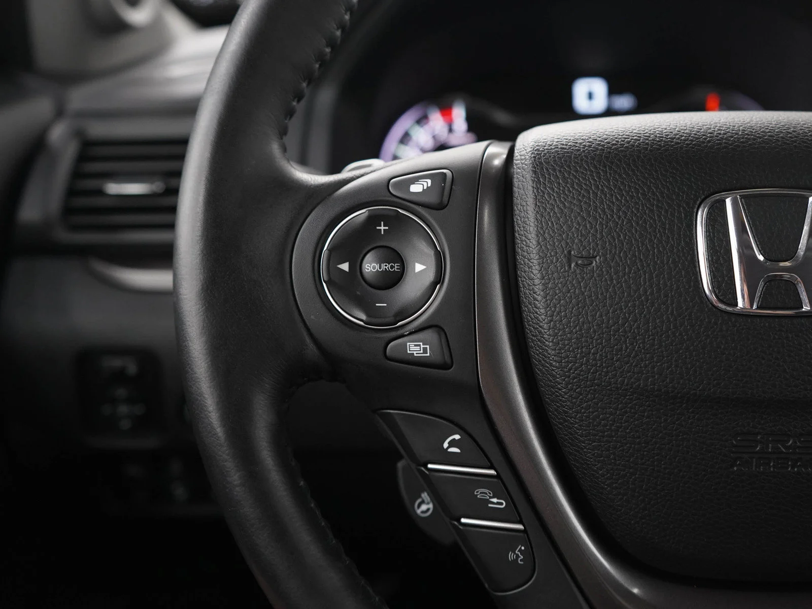 Used 2022 Sonic Gray Honda RTL-E image 24